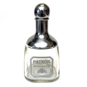 Patrón Margarita Glass Cocktail Shaker Decanter w/ Steel Colored Lid Barware